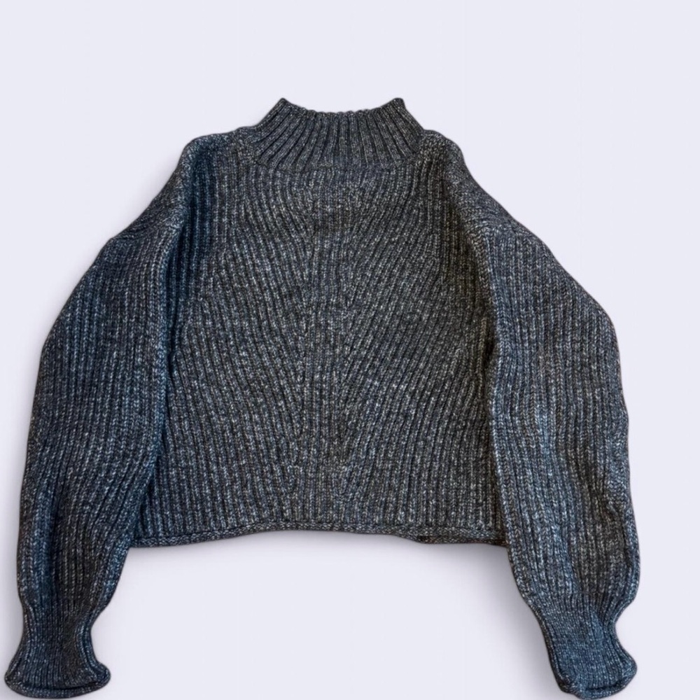 Women's Gray Sweater